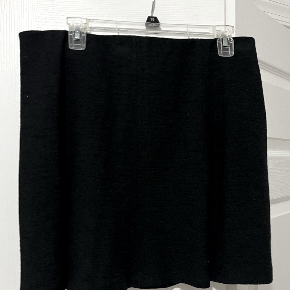 Black skirt